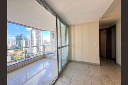 Apartamento para alugar com 71m², 2 quartos e 2 vagasVaranda da Sala