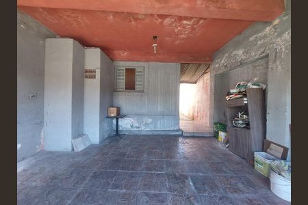 Garagem de casa para alugar com 2 quartos, 125m² em Jardim Primavera, São Paulo