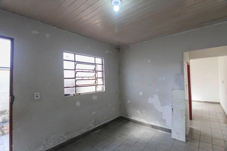 Casa para alugar com 100m², 2 quartos e 1 vaga Casa para alugar com 100m², 2 quartos e 1 vagaSala