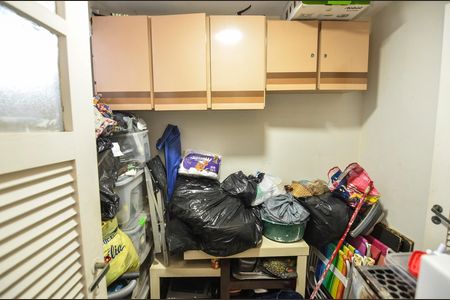 Apartamento à venda com 106m², 3 quartos e 1 vaga Apartamento à venda com 106m², 3 quartos e 1 vagaQuarto de Serviço