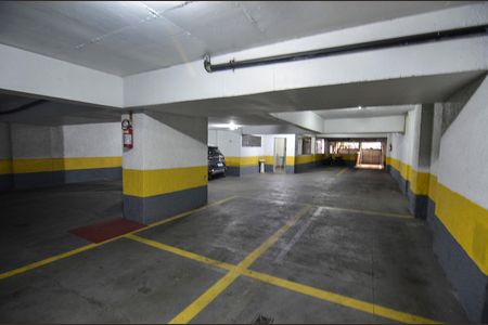 Apartamento à venda com 106m², 3 quartos e 1 vaga Apartamento à venda com 106m², 3 quartos e 1 vagaGaragem