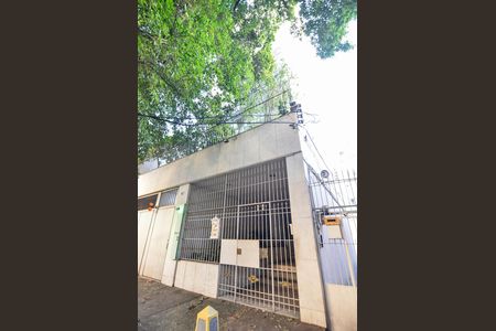 Apartamento à venda com 106m², 3 quartos e 1 vaga Apartamento à venda com 106m², 3 quartos e 1 vagaFachada