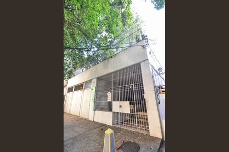 Apartamento à venda com 106m², 3 quartos e 1 vaga Apartamento à venda com 106m², 3 quartos e 1 vagaFachada