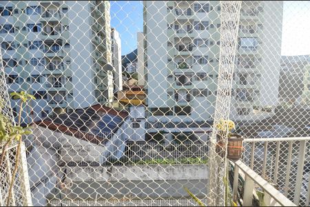 Apartamento à venda com 106m², 3 quartos e 1 vaga Apartamento à venda com 106m², 3 quartos e 1 vagaQuarto 1