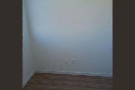 Quarto de apartamento para alugar com 2 quartos, 34m² em Jardim Pereira Leite, São Paulo