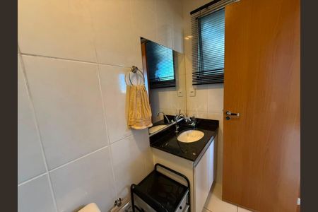Apartamento à venda com 126m², 2 quartos e 2 vagasBanheiro Social - Andar de cima 