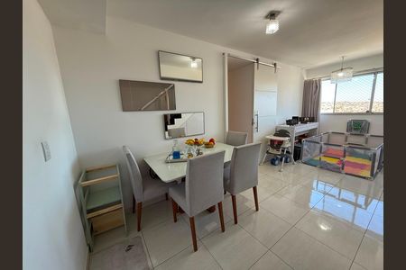Apartamento à venda com 126m², 2 quartos e 2 vagasSala 