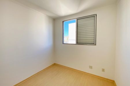Apartamento para alugar com 220m², 5 quartos e 2 vagas Apartamento para alugar com 220m², 5 quartos e 2 vagasQuarto 2