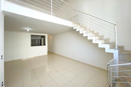 Apartamento para alugar com 220m², 5 quartos e 2 vagas Apartamento para alugar com 220m², 5 quartos e 2 vagasSala