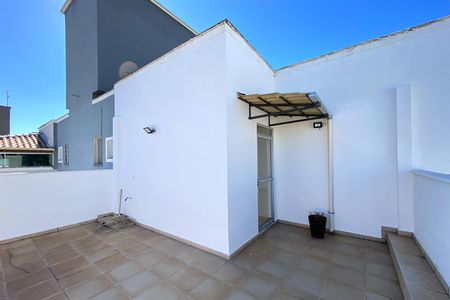 Apartamento para alugar com 220m², 5 quartos e 2 vagas Apartamento para alugar com 220m², 5 quartos e 2 vagasCobertura