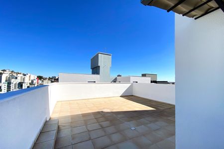 Apartamento para alugar com 220m², 5 quartos e 2 vagas Apartamento para alugar com 220m², 5 quartos e 2 vagasCobertura