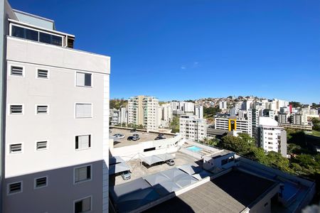 Apartamento para alugar com 220m², 5 quartos e 2 vagas Apartamento para alugar com 220m², 5 quartos e 2 vagasVista Quarto 3
