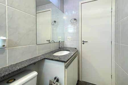 Apartamento para alugar com 220m², 5 quartos e 2 vagas Apartamento para alugar com 220m², 5 quartos e 2 vagasBanheiro