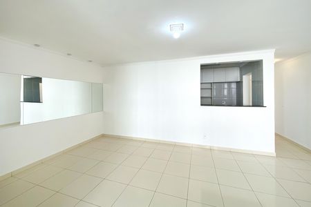 Apartamento para alugar com 220m², 5 quartos e 2 vagas Apartamento para alugar com 220m², 5 quartos e 2 vagasSala