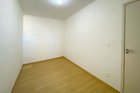 Apartamento para alugar com 220m², 5 quartos e 2 vagas Apartamento para alugar com 220m², 5 quartos e 2 vagasQuarto 5