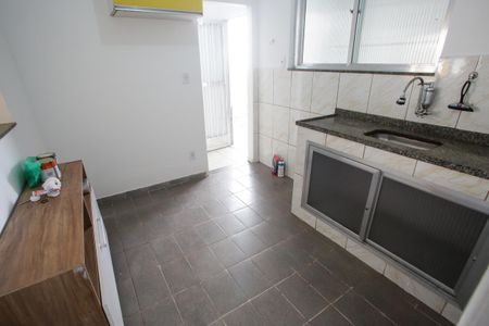 Cozinha de casa para alugar com 1 quarto, 85m² em Jacarepaguá, Rio de Janeiro