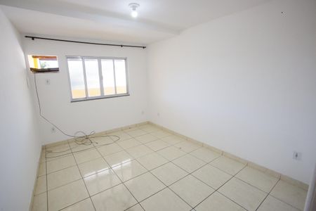 Quarto de casa para alugar com 1 quarto, 85m² em Jacarepaguá, Rio de Janeiro