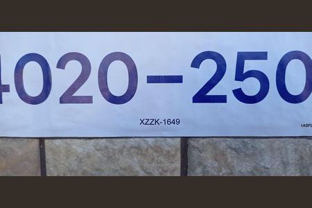Placa XZZK-1649 de kitnet/studio para alugar com 1 quarto, 24m² em Centro, São Caetano do Sul