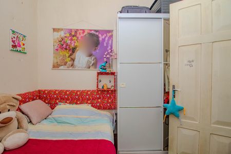 Quarto 1 de casa à venda com 3 quartos, 230m² em Floresta, Porto Alegre