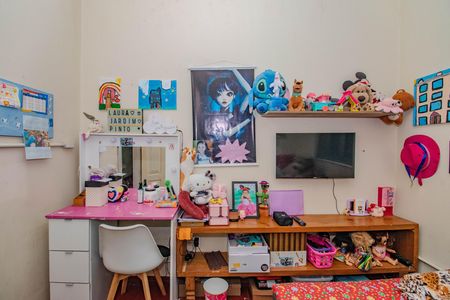 Quarto 1 de casa à venda com 3 quartos, 230m² em Floresta, Porto Alegre