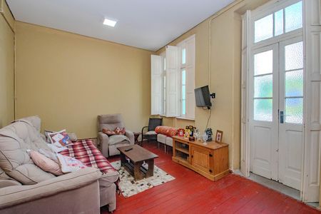 Casa à venda com 3 quartos, 230m² em Floresta, Porto Alegre