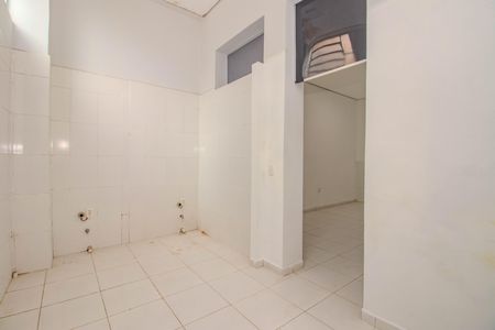 Cozinha ( Piso Inferior) de casa à venda com 3 quartos, 230m² em Floresta, Porto Alegre