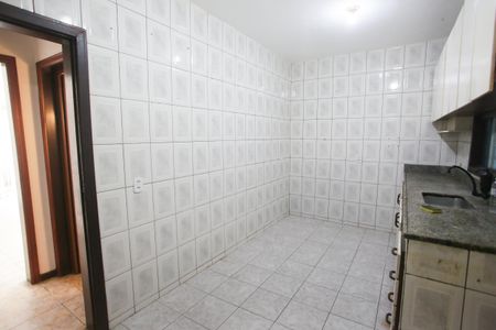 Casa à venda com 180m², 4 quartos e 2 vagasCozinha