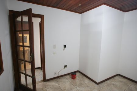 Casa à venda com 180m², 4 quartos e 2 vagasQuarto 4