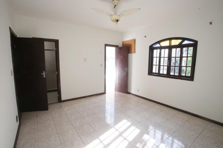Quarto Suíte 1 de casa à venda com 4 quartos, 180m² em Taquara, Rio de Janeiro