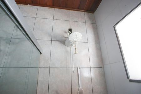 Casa à venda com 180m², 4 quartos e 2 vagasbanheiro da Suíte 2
