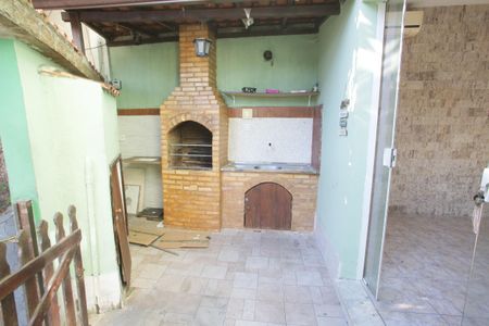 Churrasqueira de casa à venda com 4 quartos, 180m² em Taquara, Rio de Janeiro
