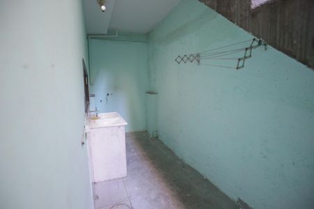 Casa à venda com 180m², 4 quartos e 2 vagasÁrea de Serviço