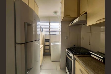 Apartamento à venda com 60m², 2 quartos e sem vaga Apartamento à venda com 60m², 2 quartos e sem vagaCozinha