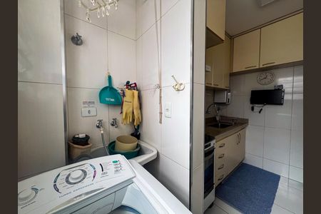 Apartamento à venda com 60m², 2 quartos e sem vaga Apartamento à venda com 60m², 2 quartos e sem vagaÁrea de Serviço