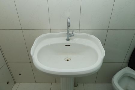 Casa à venda com 180m², 4 quartos e 4 vagasBanheiro social
