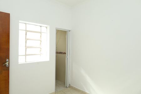 Casa à venda com 180m², 4 quartos e 4 vagasSuíte 2