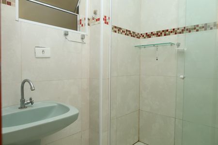 Casa à venda com 180m², 4 quartos e 4 vagasBanheiro da Suíte