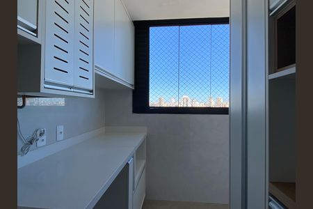 Apartamento à venda com 49m², 2 quartos e 1 vagaCozinha - Área de Serviço