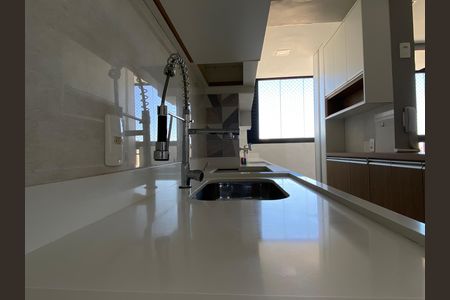 Apartamento à venda com 49m², 2 quartos e 1 vagaCozinha - Área de Serviço