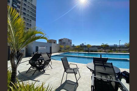 Apartamento à venda com 49m², 2 quartos e 1 vagaÁrea comum - Piscina