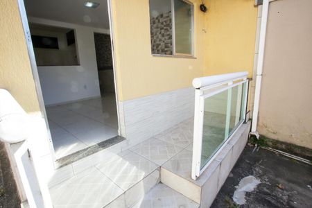 Varanda da Sala de casa para alugar com 1 quarto, 50m² em Jacarepaguá, Rio de Janeiro