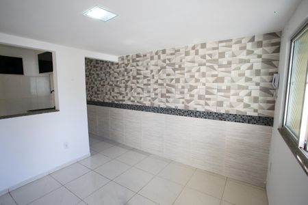 Sala de casa para alugar com 1 quarto, 50m² em Jacarepaguá, Rio de Janeiro