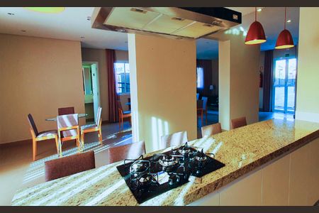 Apartamento à venda com 66m², 3 quartos e 2 vagas Apartamento à venda com 66m², 3 quartos e 2 vagasÁrea comum - Salão de festas