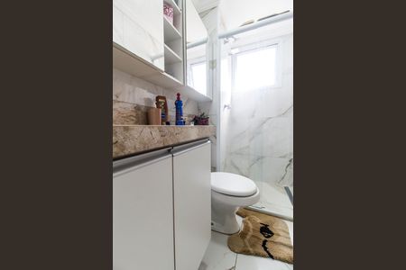 Apartamento à venda com 66m², 3 quartos e 2 vagas Apartamento à venda com 66m², 3 quartos e 2 vagasBanheiro da Suíte