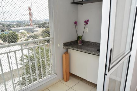 Apartamento à venda com 69m², 2 quartos e 1 vaga Apartamento à venda com 69m², 2 quartos e 1 vagaSala varanda