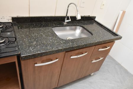 Apartamento à venda com 69m², 2 quartos e 1 vaga Apartamento à venda com 69m², 2 quartos e 1 vagaCozinha pia