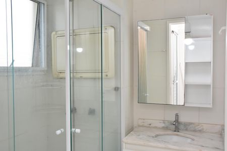 Apartamento à venda com 69m², 2 quartos e 1 vaga Apartamento à venda com 69m², 2 quartos e 1 vagabanheiro social