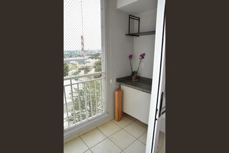 Apartamento à venda com 69m², 2 quartos e 1 vaga Apartamento à venda com 69m², 2 quartos e 1 vagaSala varanda