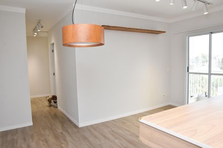 Apartamento à venda com 69m², 2 quartos e 1 vaga Apartamento à venda com 69m², 2 quartos e 1 vagaSala