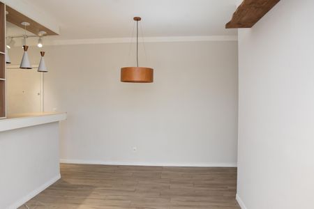 Apartamento à venda com 69m², 2 quartos e 1 vaga Apartamento à venda com 69m², 2 quartos e 1 vagaSala